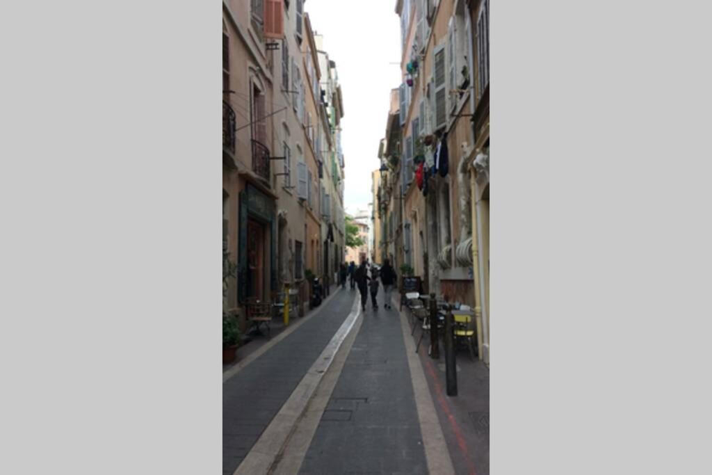 Chambre Au Coeur De Marseille Centre « Le Panier » Marselha Exterior foto
